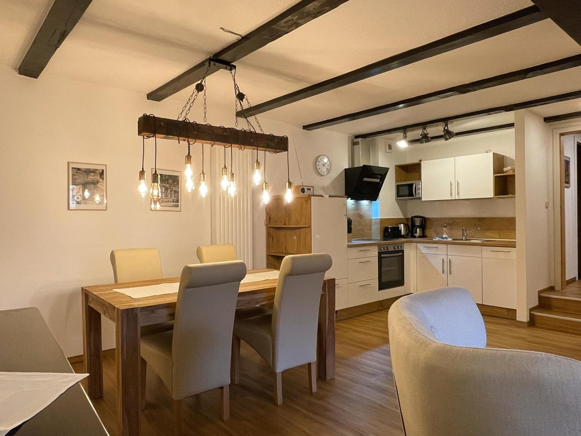 Apartment No12 Mit Zwei Schlafzimmern Und Wohnkueche Quedlinburg Kültér fotó